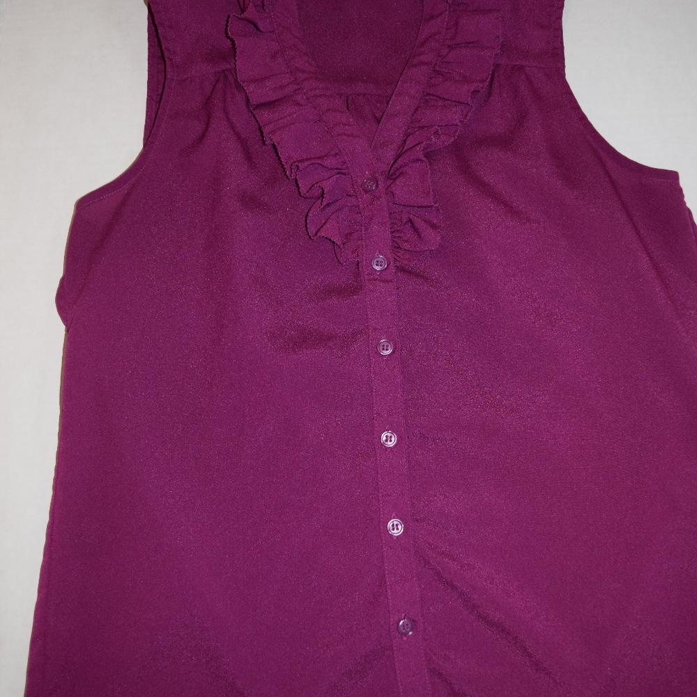 New York & Company blouse in fuchsia